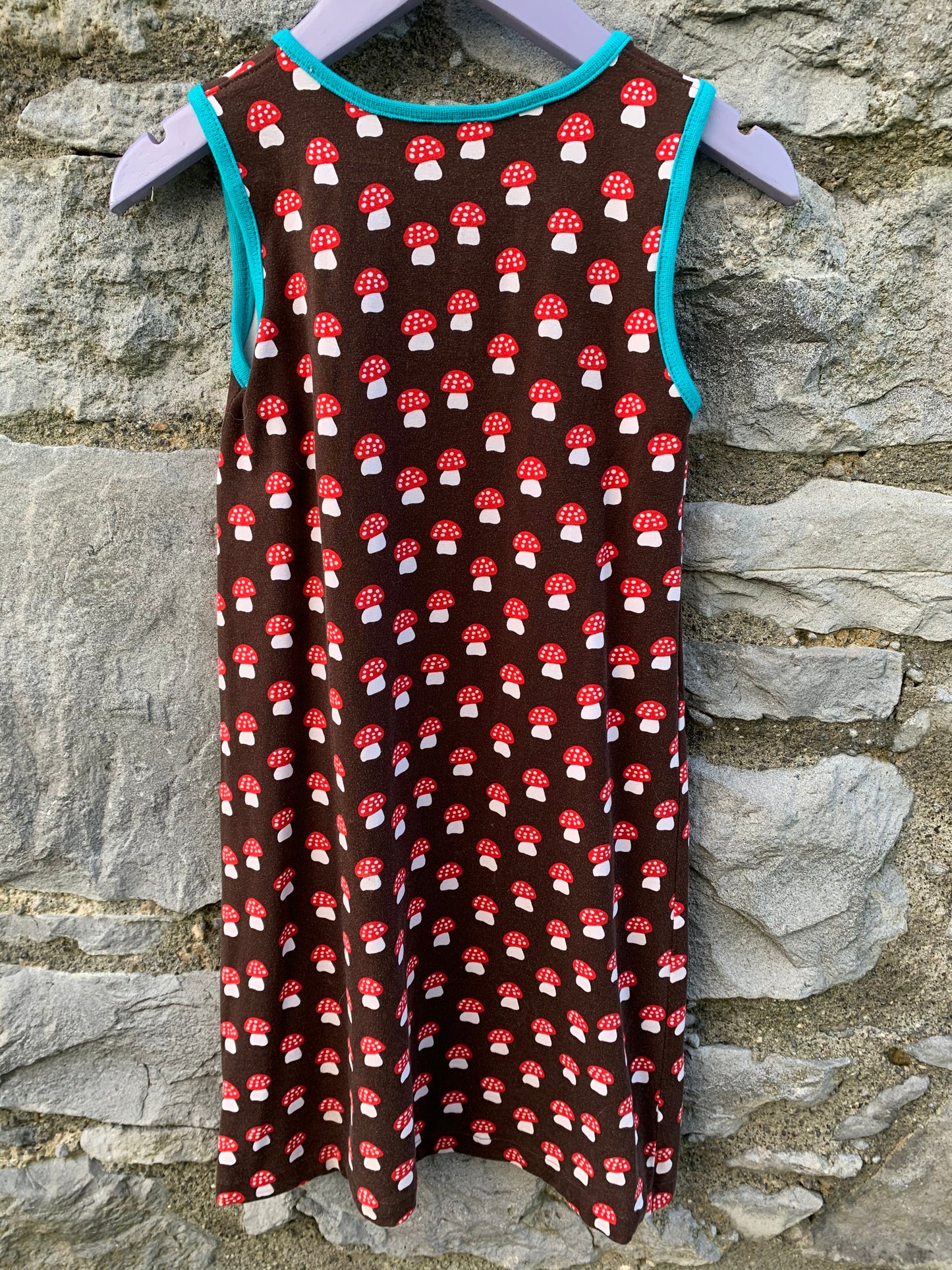 Mushroom pinafore  6-7y (116-122cm)