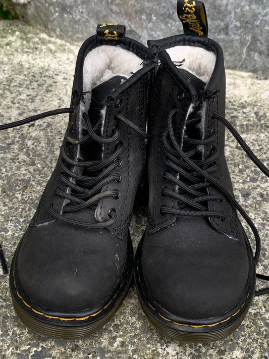 Furry Dr Martens  uk 7 (eu 24)