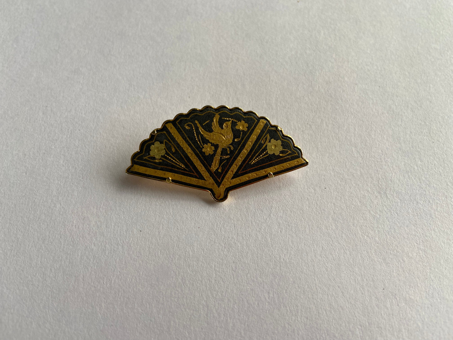 Gold&black enamel Fan brooch