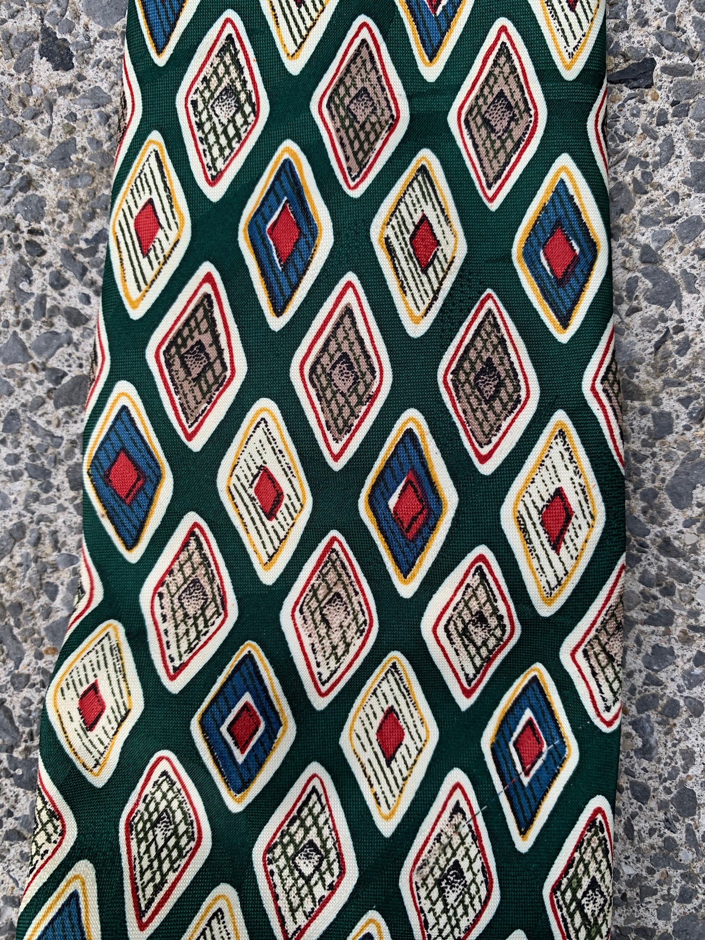 St.Bernard diamonds tie