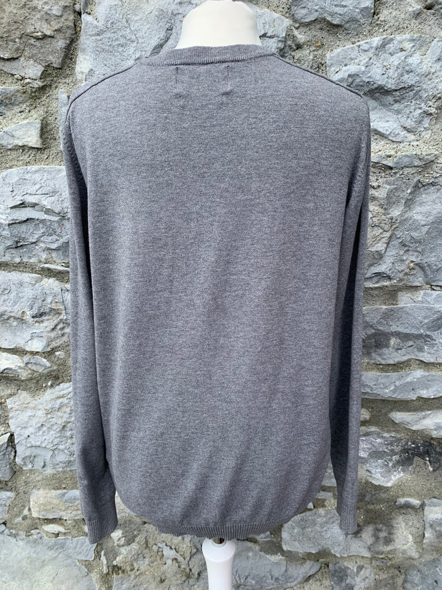 Grey jumper   Medium