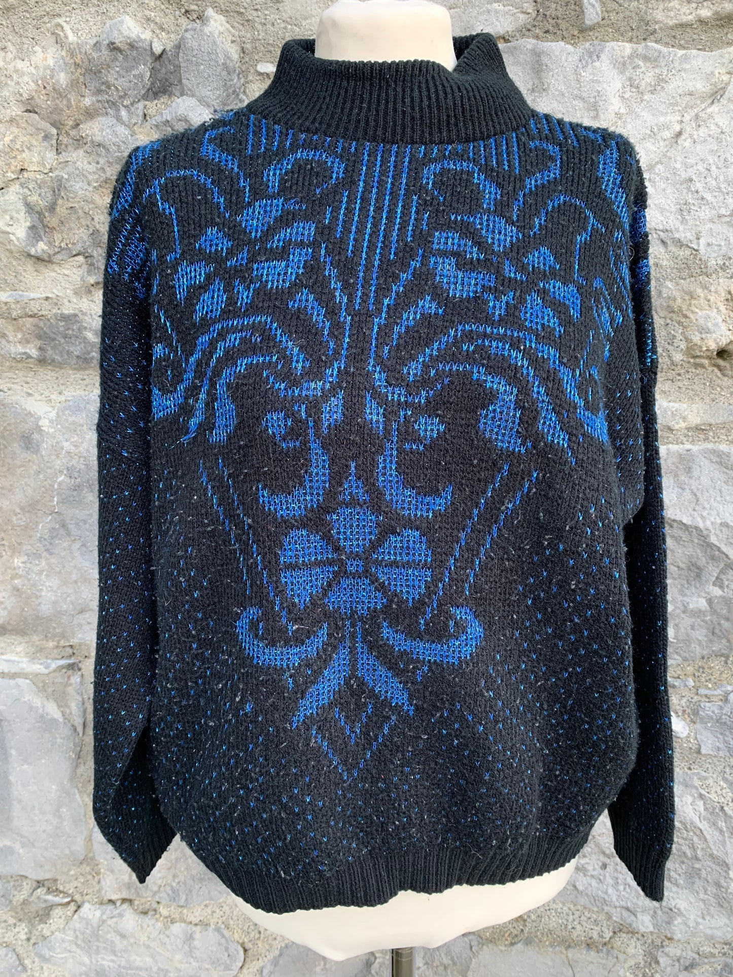 Black&blue sparkly jumper  uk 10-12