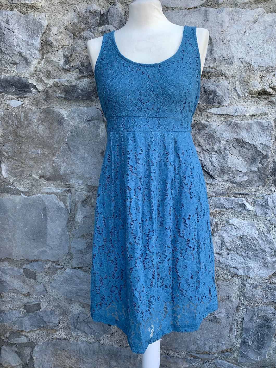 Blue lace maternity dress   8-10