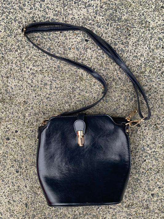 Black vintage bag