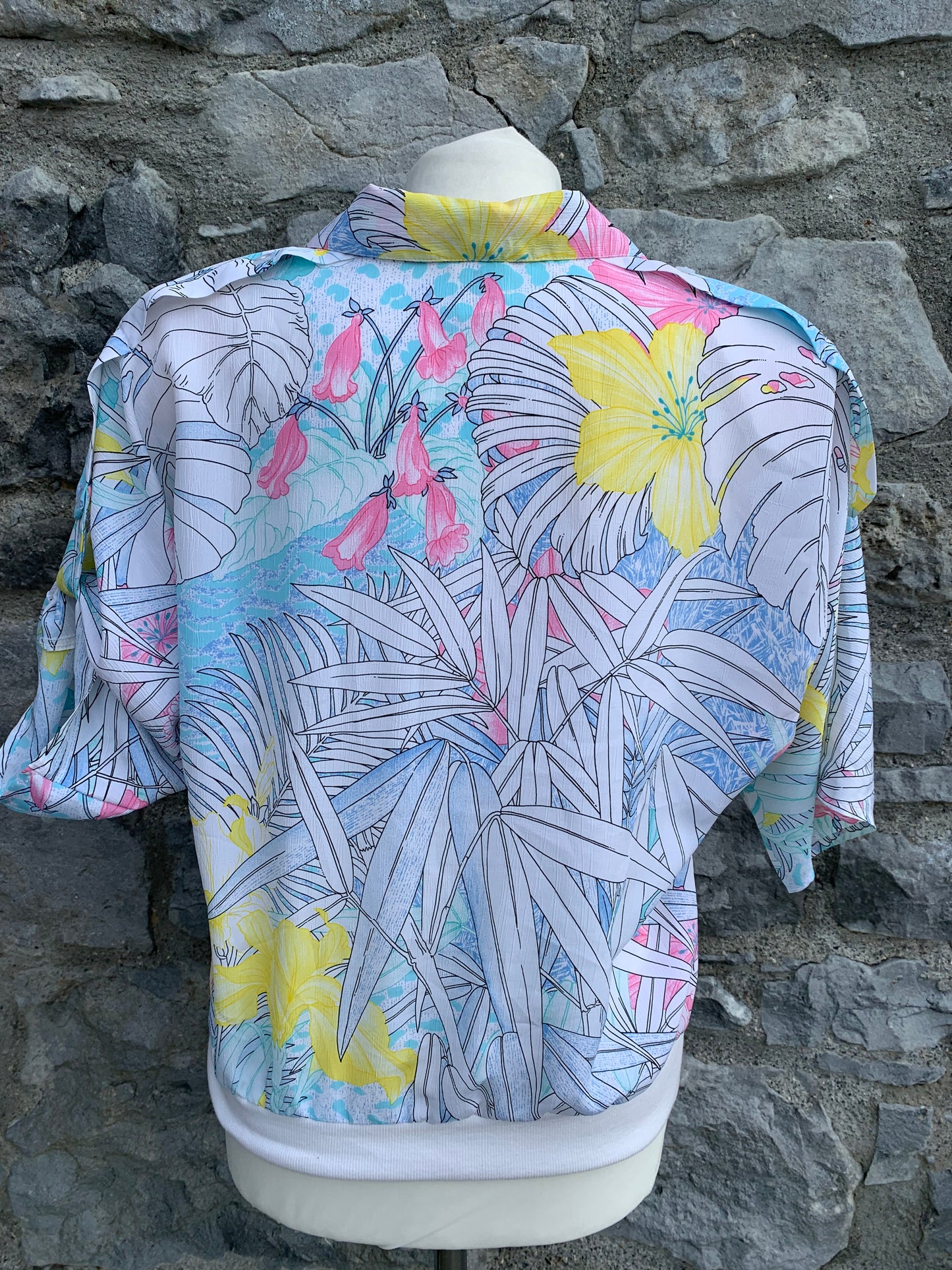 EF 80s flowers&palm leaves top  uk 10-12