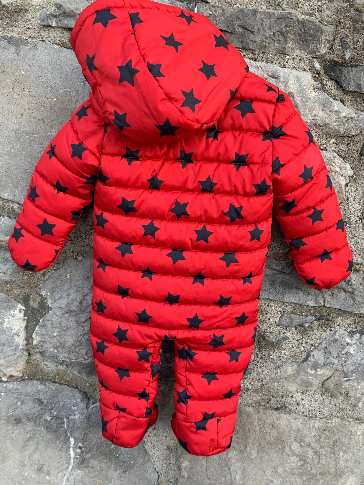 Red stars pramsuit  6-9m (68-74cm)