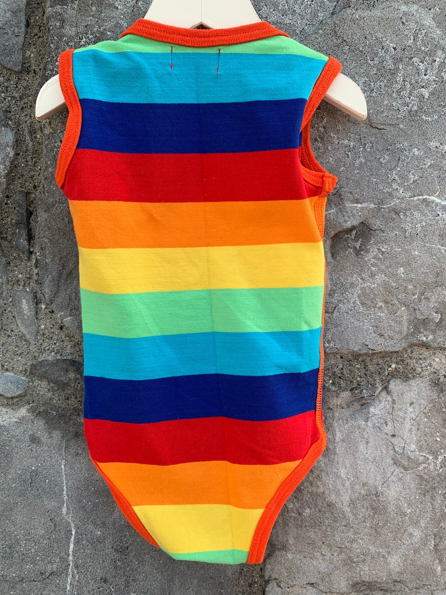 Rainbow stripes vest   12m (80cm)