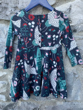 Load image into Gallery viewer, PoP navy fairytale dress  2-3y (92-98cm)

