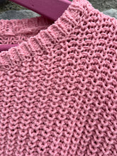 Load image into Gallery viewer, Pink jumper   9-10y (134-140cm)
