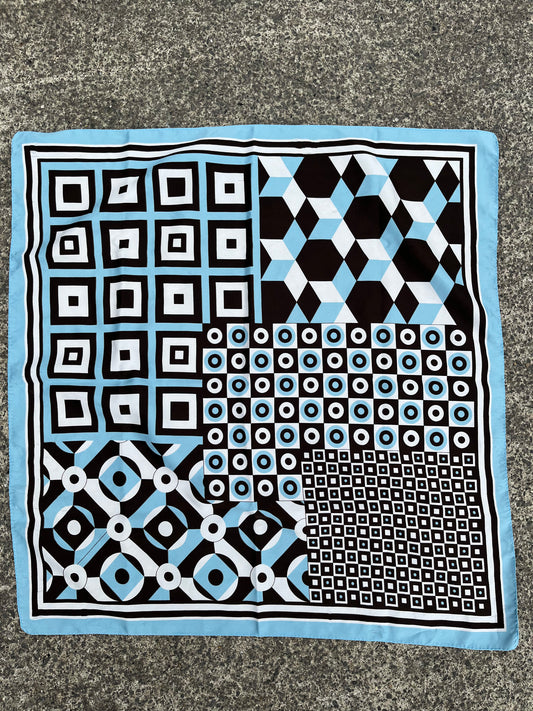 Geometric scarf