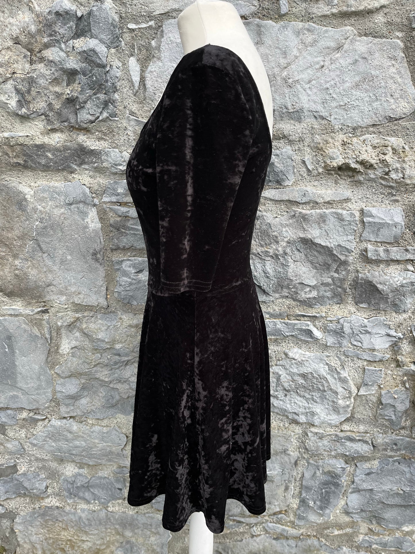 Black velvet dress   uk 8