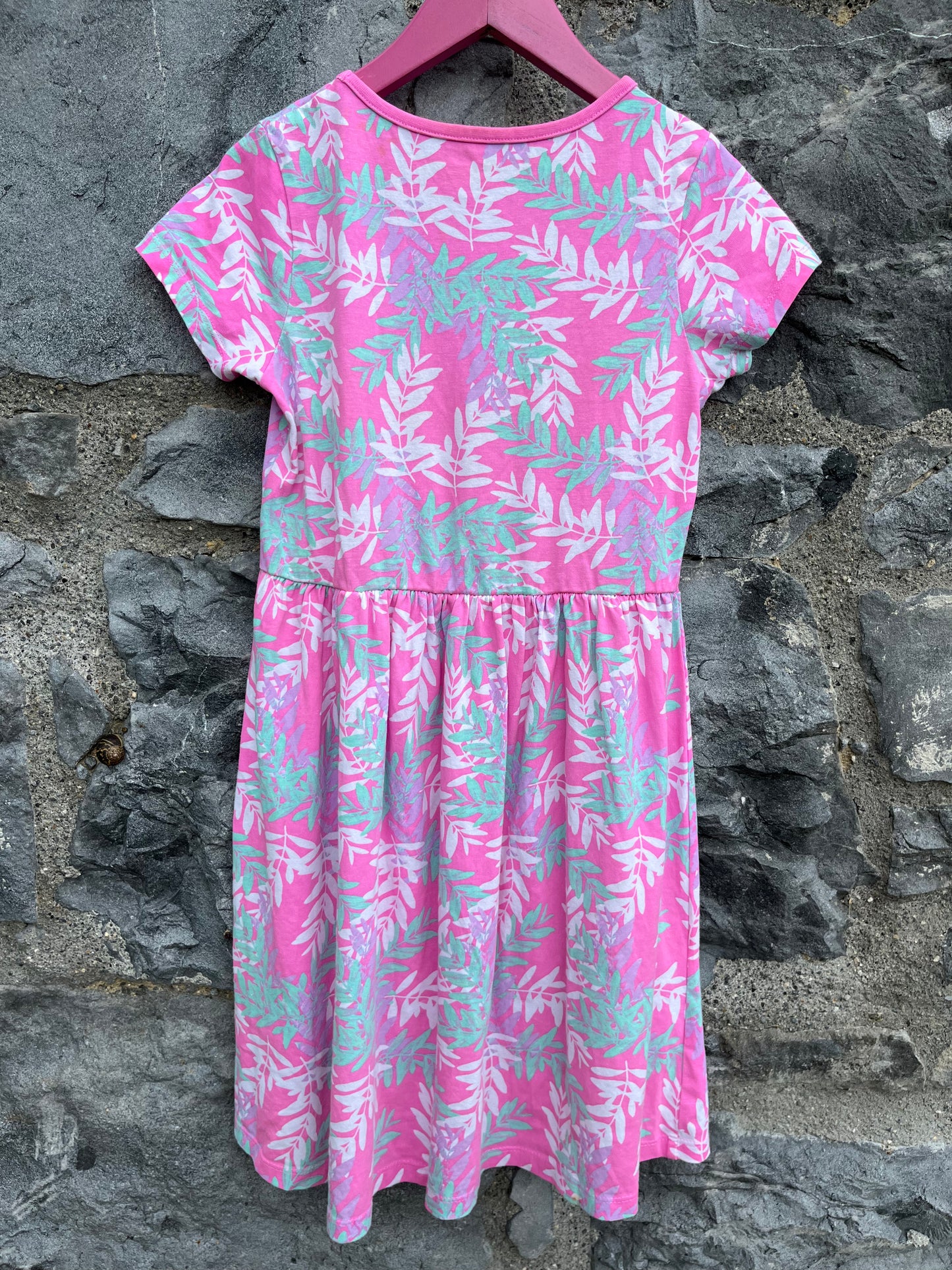 Pink leaves dress   10y (140cm)