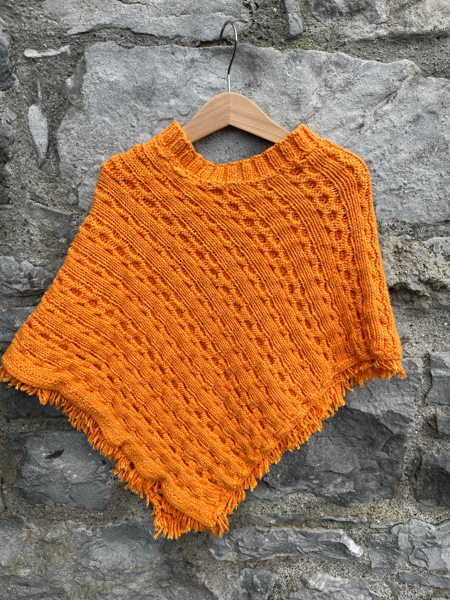 Orange poncho  6-8y (116-128cm)