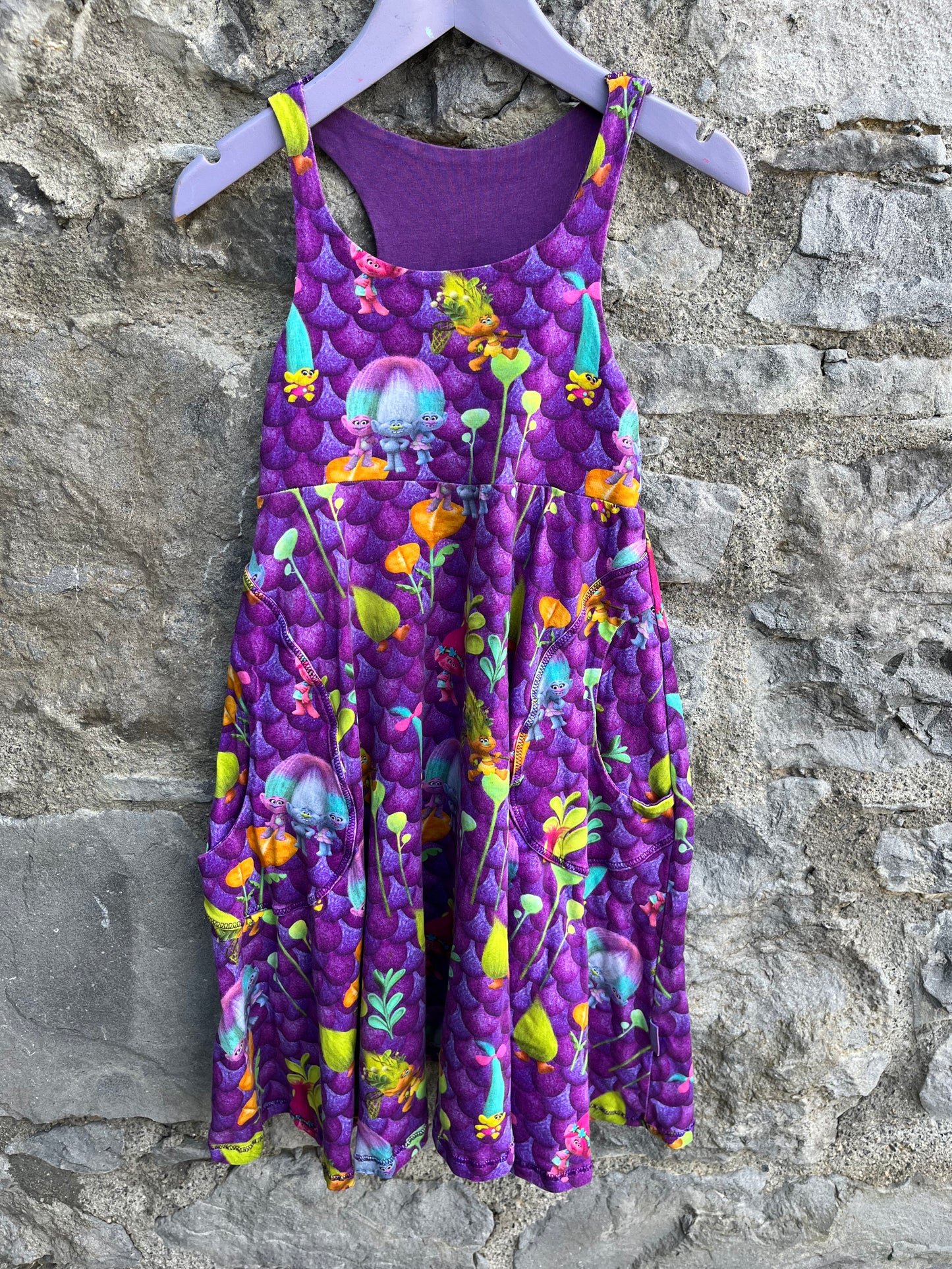 Trolls dress   7y (122cm)