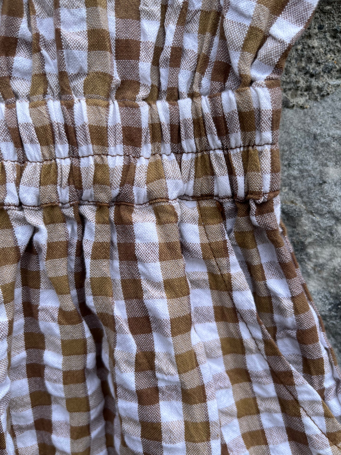 Brown gingham jumpsuit    3-4y (98-104cm)