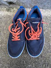 Load image into Gallery viewer, Navy shoes   uk 4.5 (eu 38)
