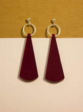 Load image into Gallery viewer, Red pendant earrings
