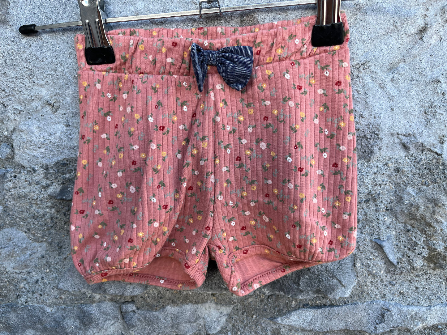 Floral ribbed shorts   4-6m (62-68cm)