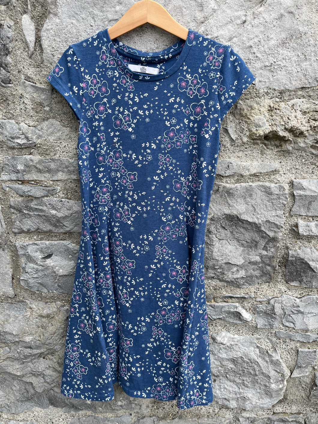Blue floral dress   9-10y (134-140cm)