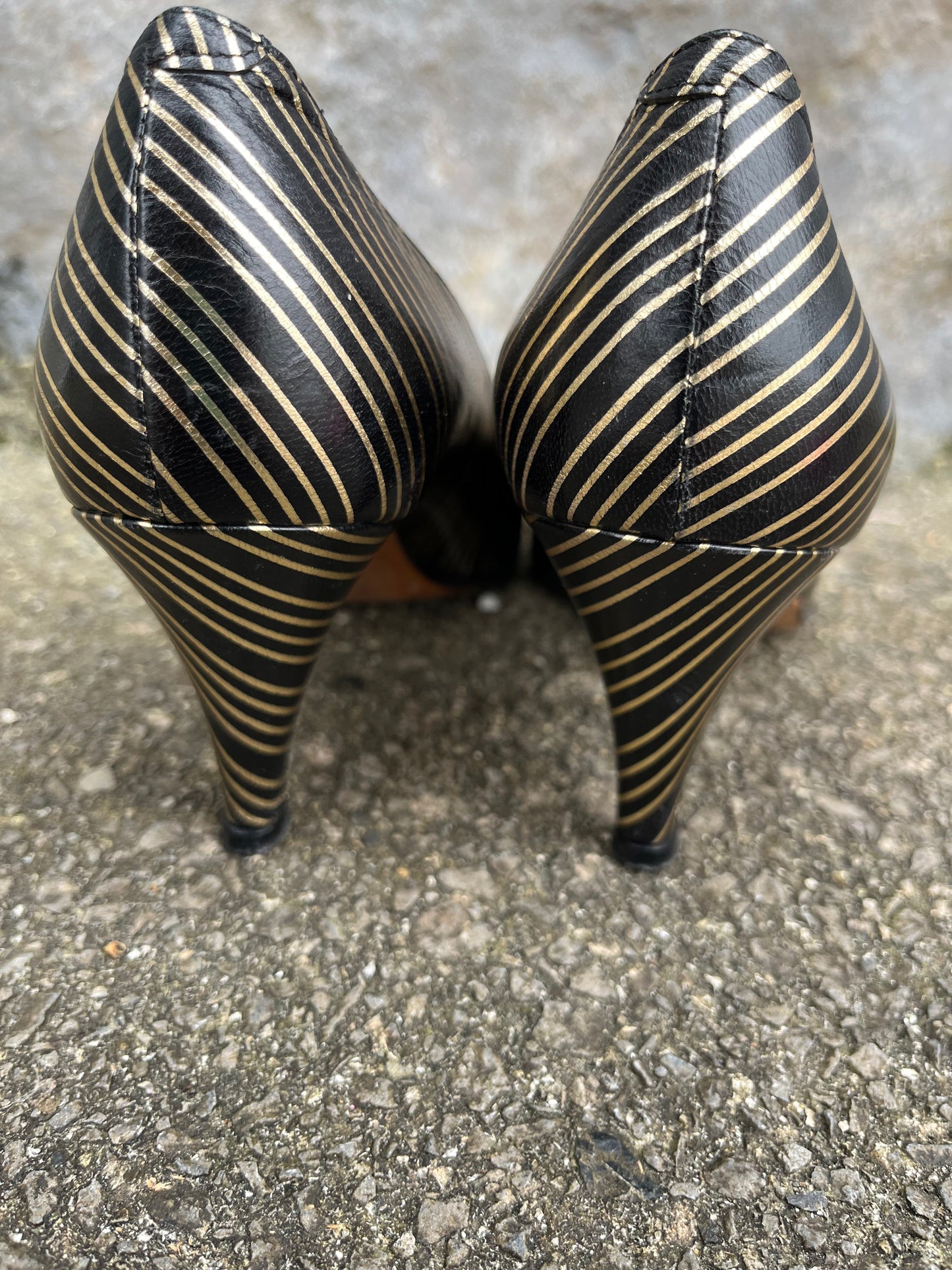 80s gold&black stripy heels uk 5