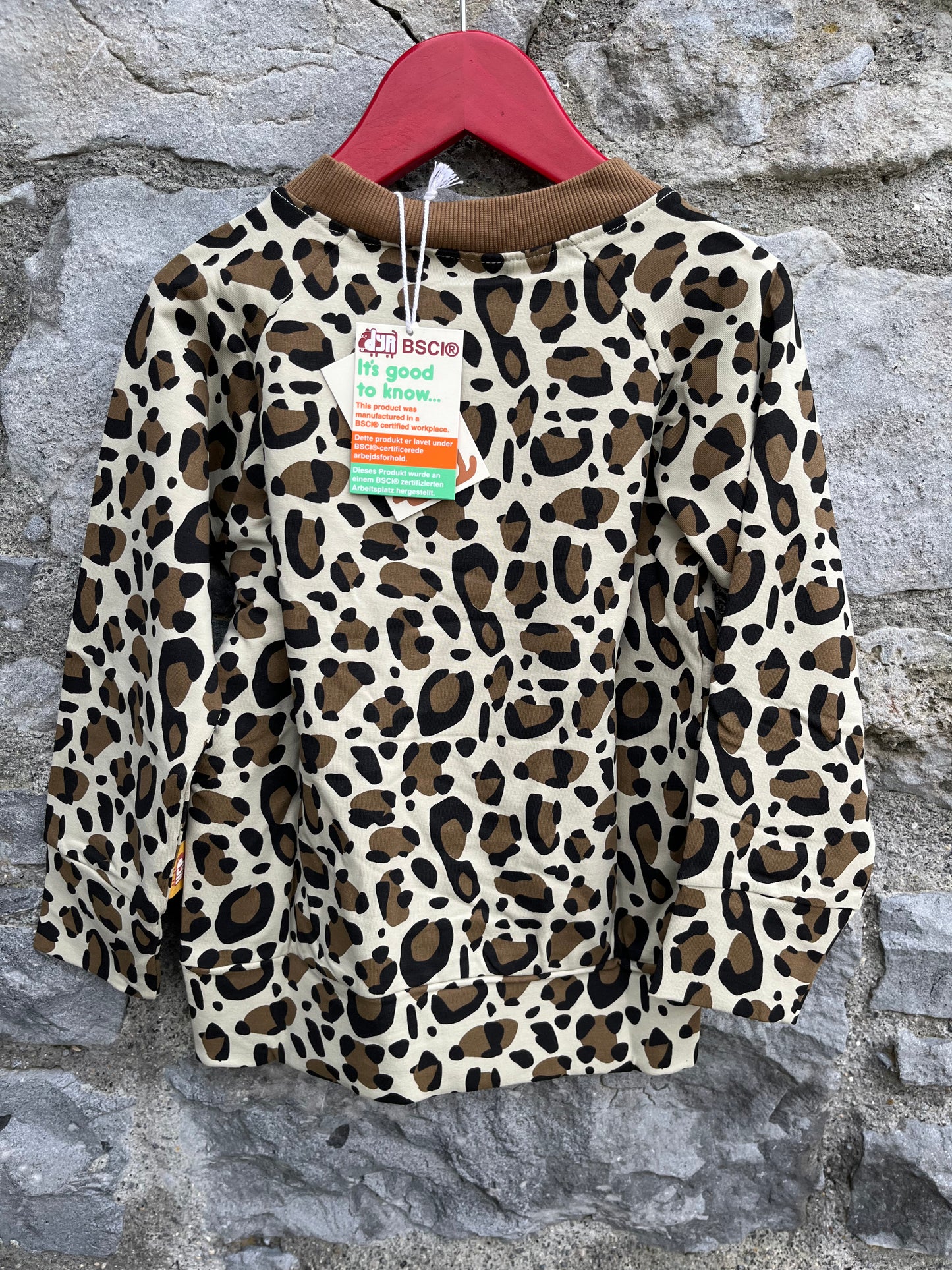 Leopard print sweatshirt  4y (104cm)