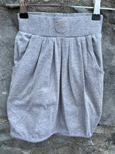 Load image into Gallery viewer, Grey skirt   4-5y (104-110cm)
