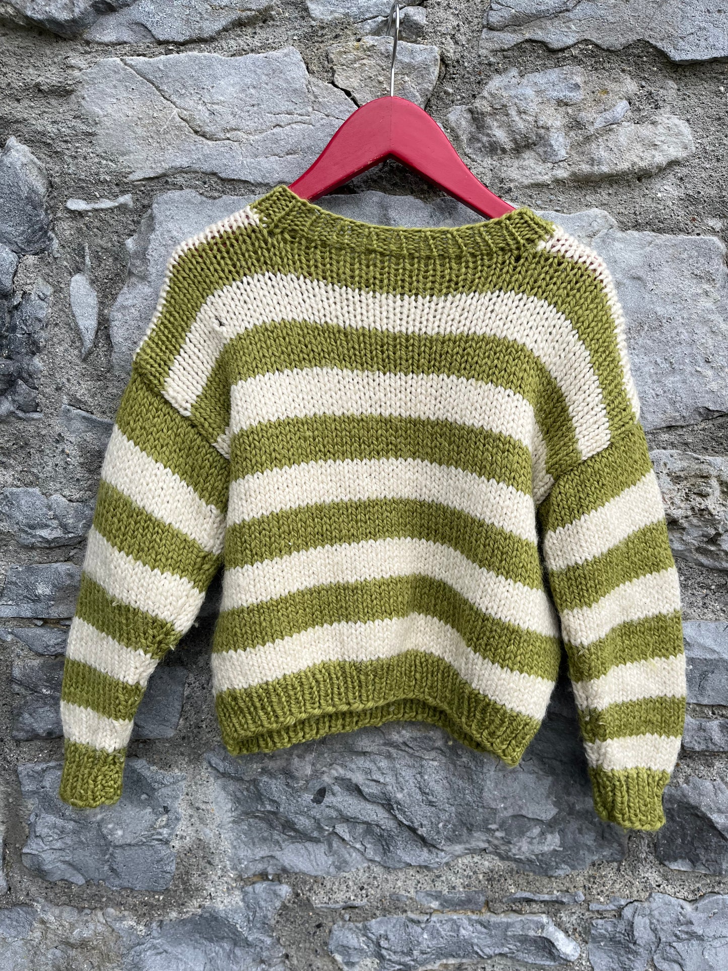 Green&beige jumper   4-5y (104-110cm)