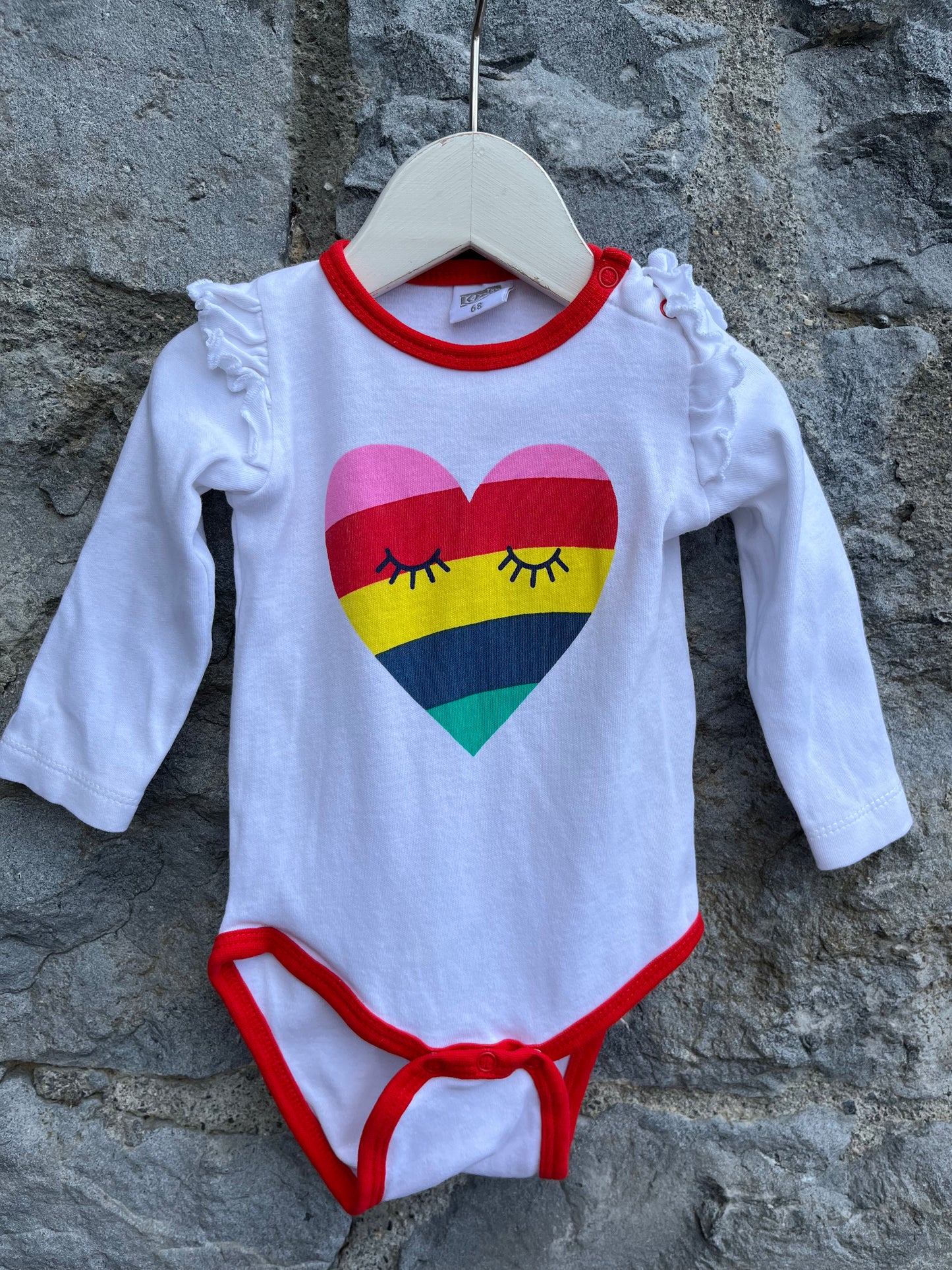 Rainbow heart vest   3-6m (62-68cm)