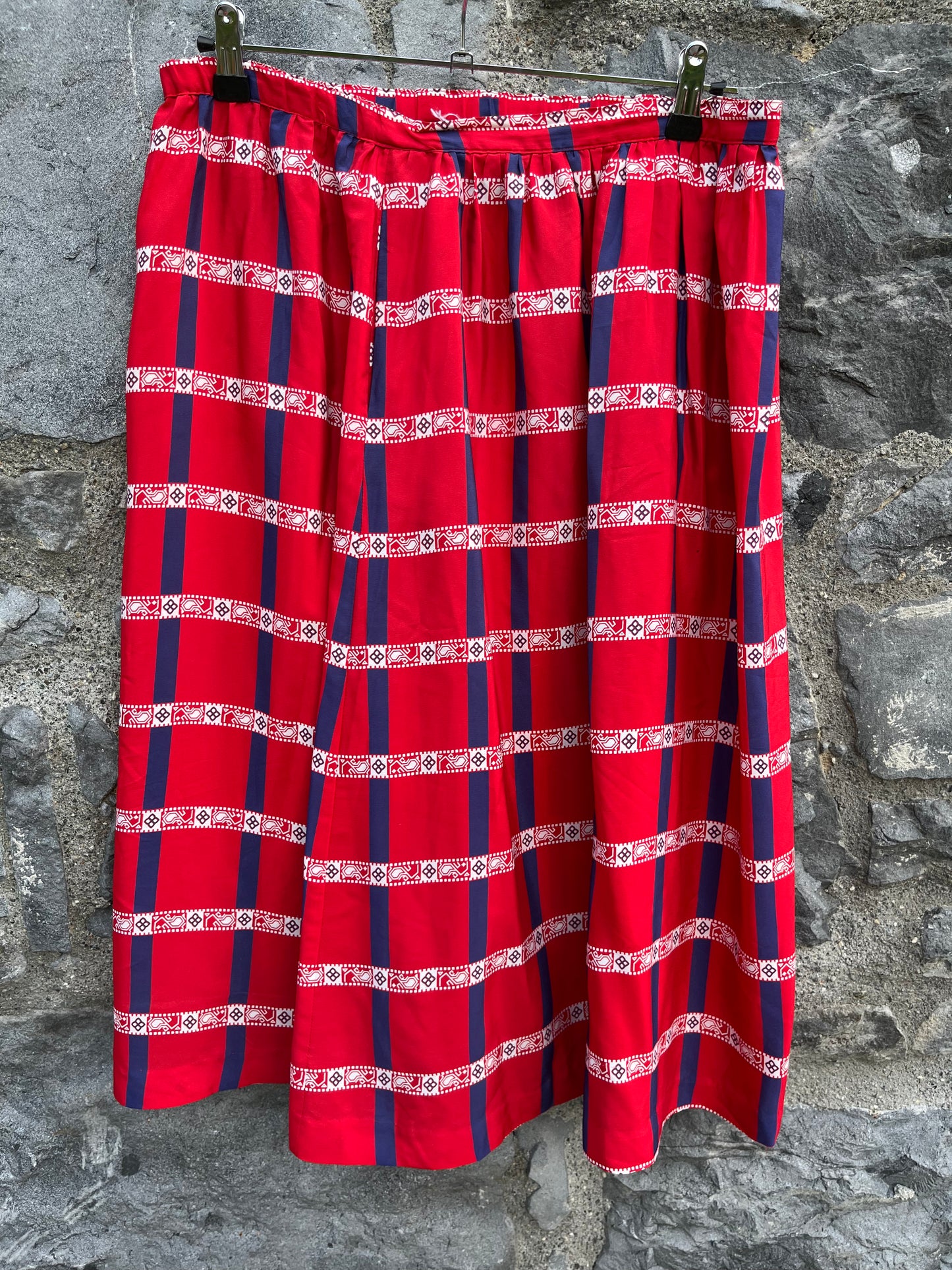 Red stripy skirt 12-14