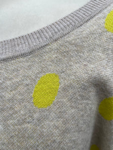Grey jumper with yellow dots  uk 16-20