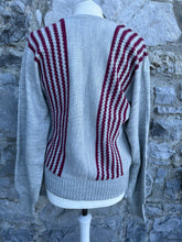 Load image into Gallery viewer, 90s grey&amp;maroon jumper uk 8-10
