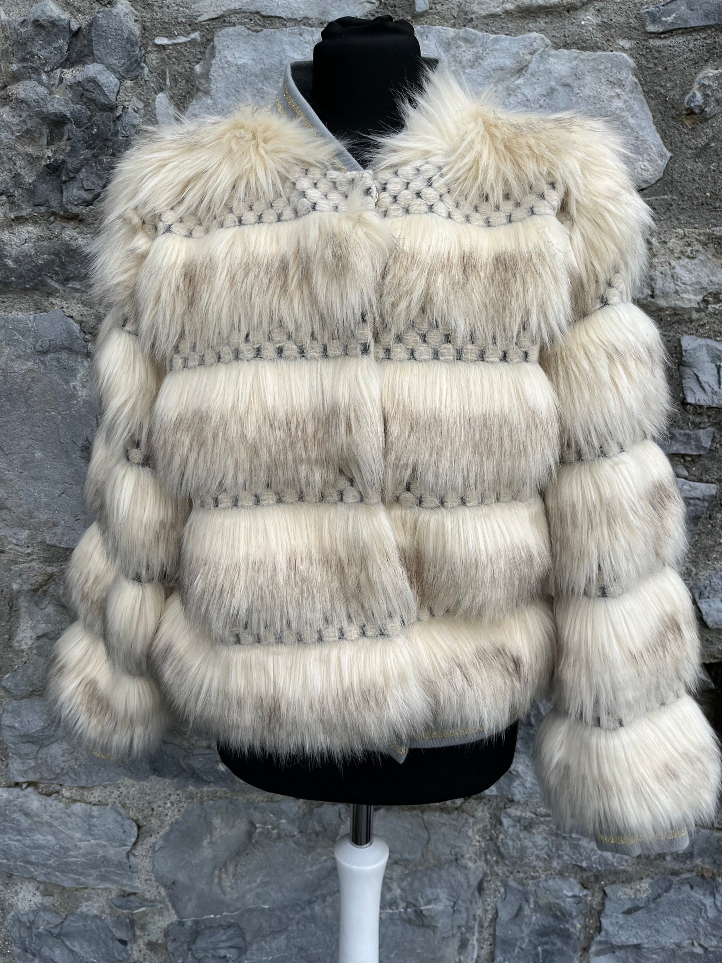 Beige faux fur jacket uk 8-10