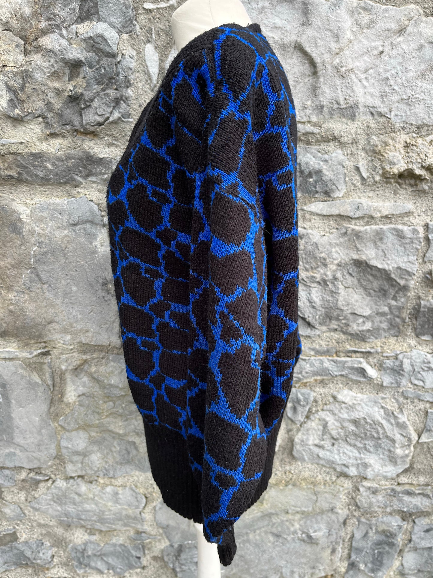 Black&blue giraffe print jumper uk 10-12