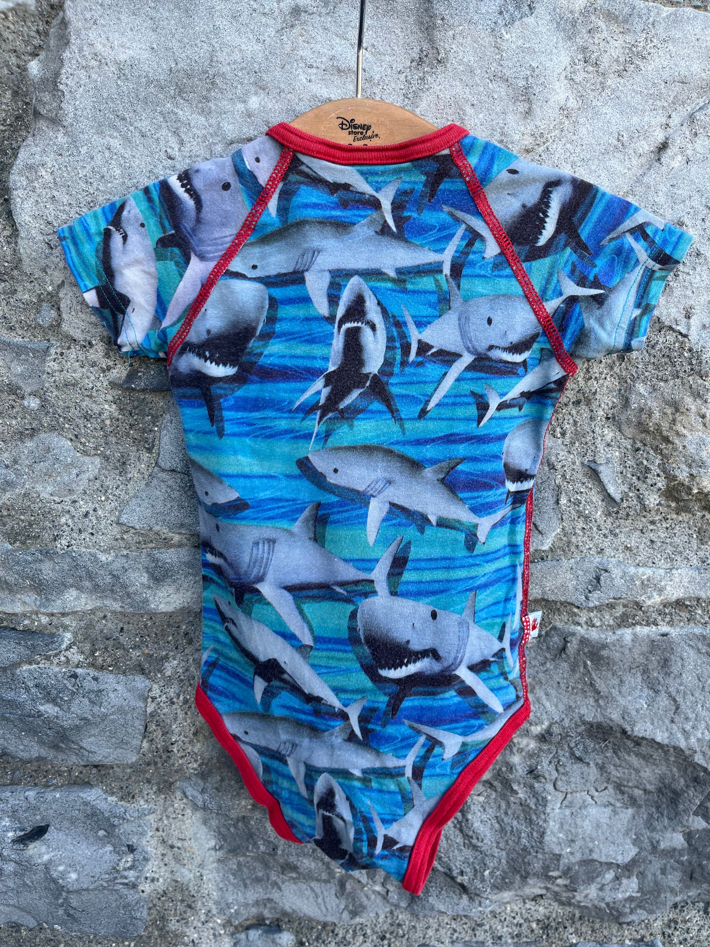 Sharks vest   9m (74cm)