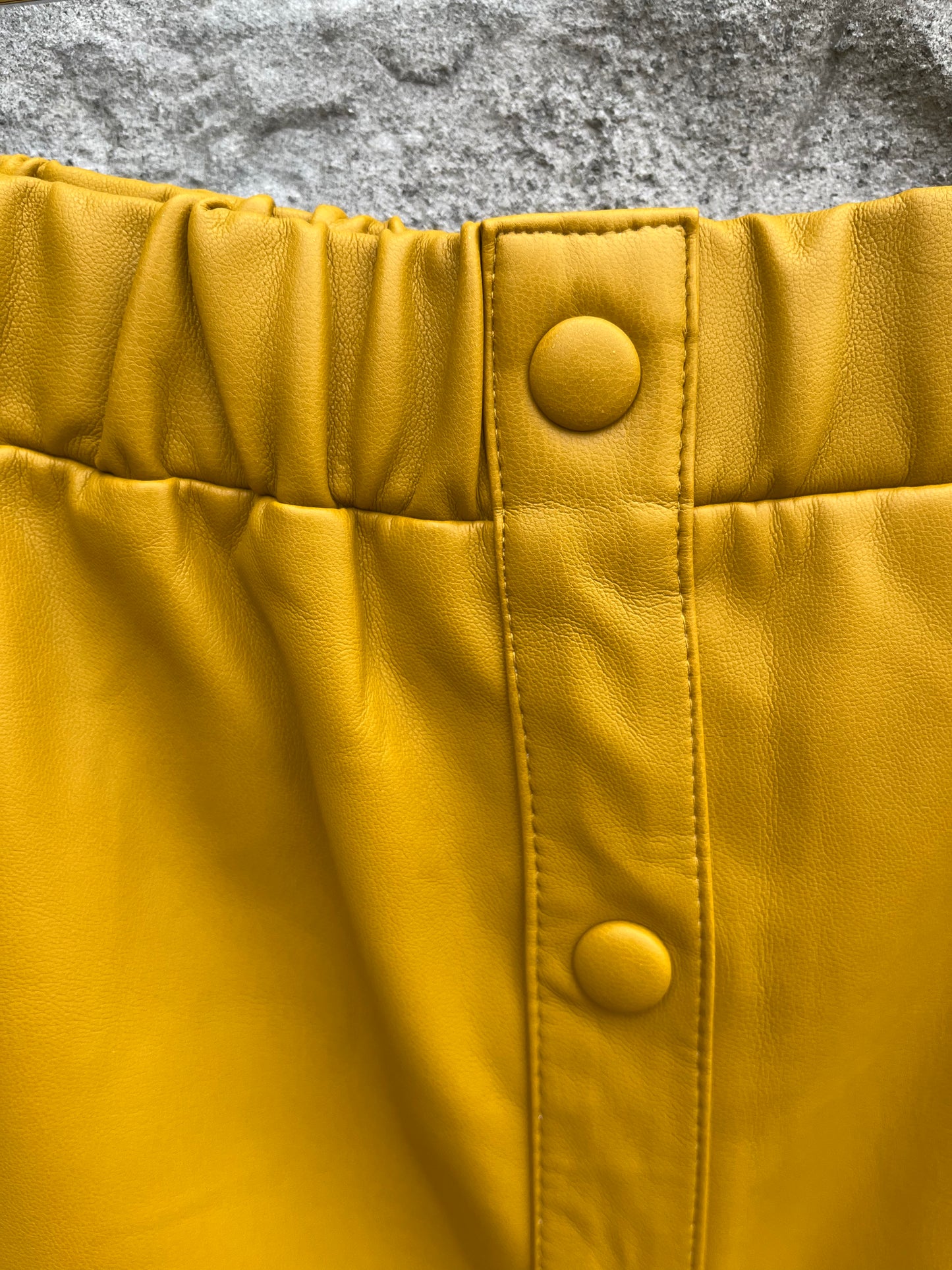 Mustard PVC skirt uk 14-16