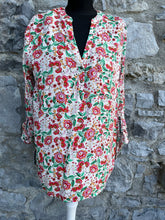 Load image into Gallery viewer, Floral top uk 10
