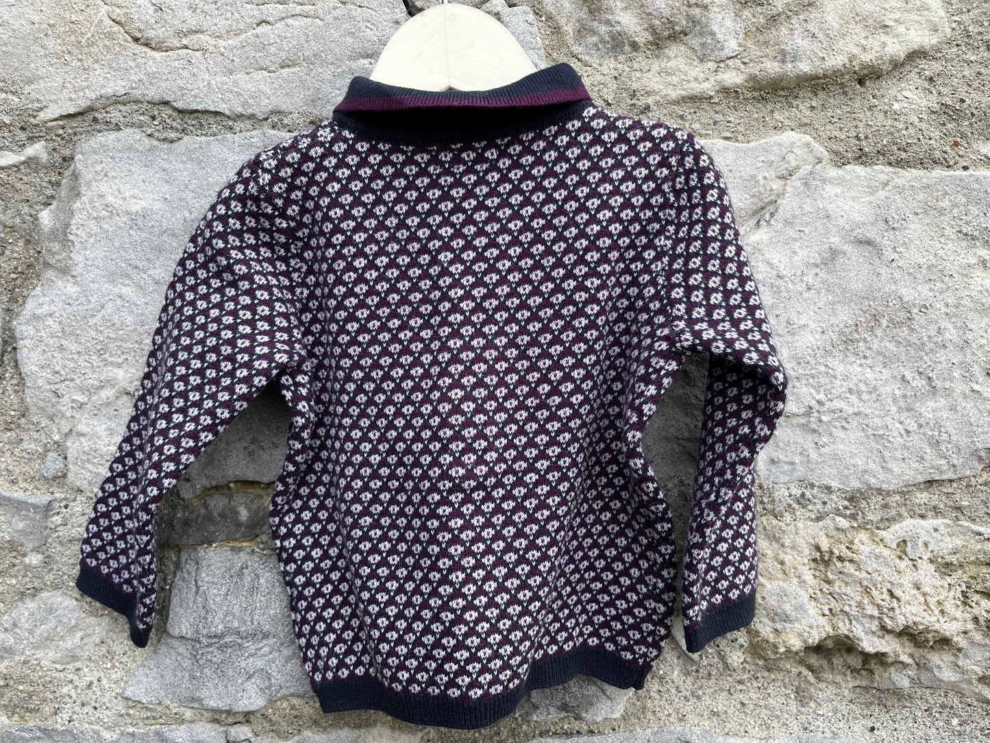 Maroon patterned knitted top  6-9m (68-74cm)