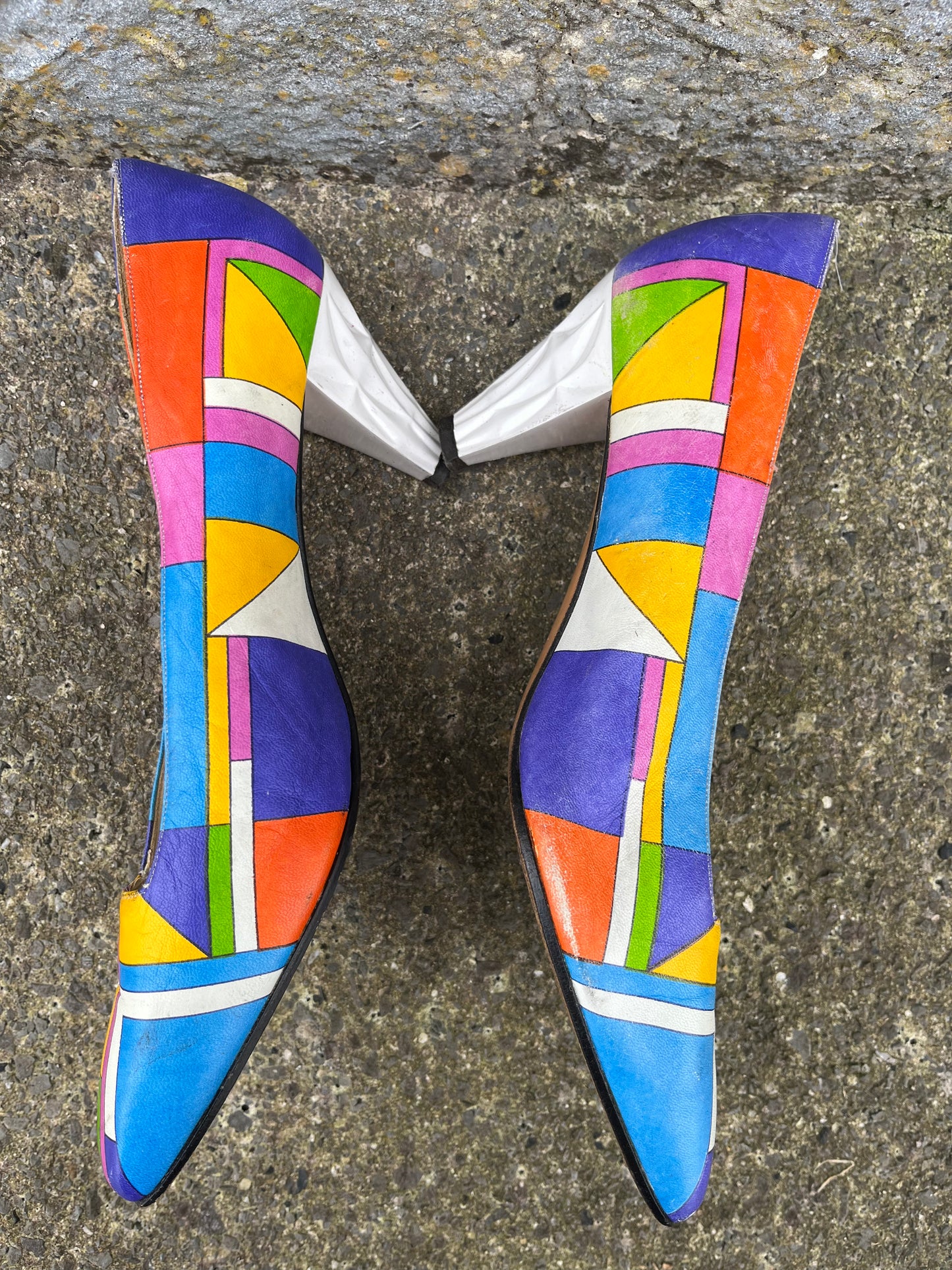 Colourful geometric heels   uk 6 (eu 39.5)