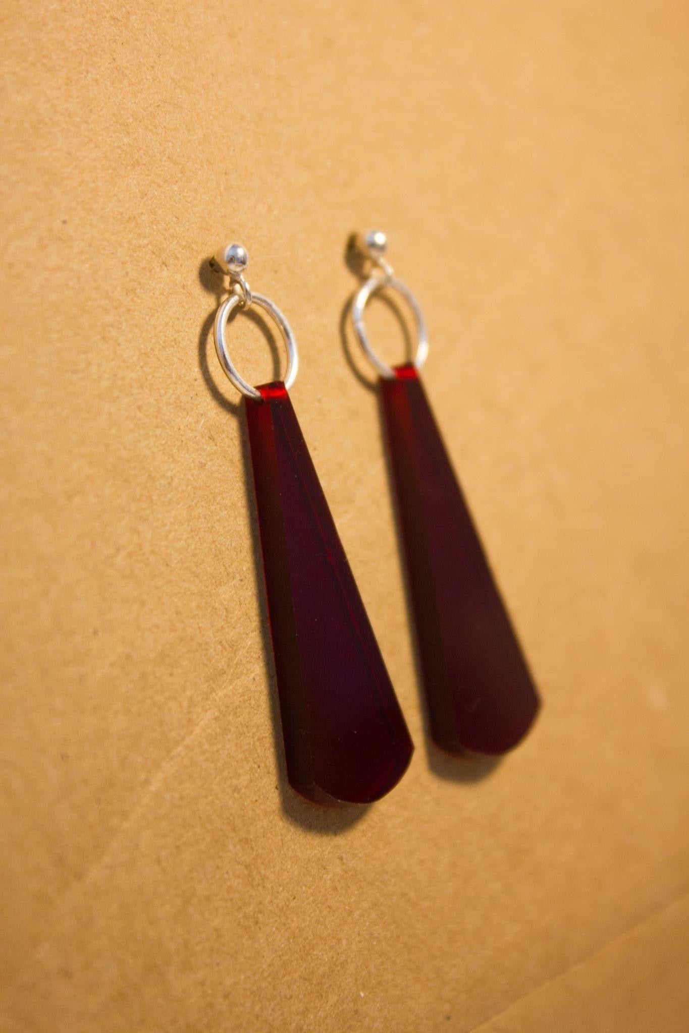 Red pendant earrings