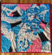 Load image into Gallery viewer, Blue&amp;pink scarf
