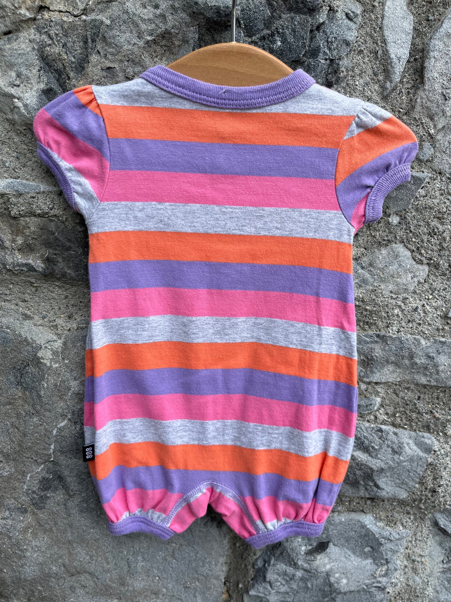 Stripy onesie   Newborn (50cm)