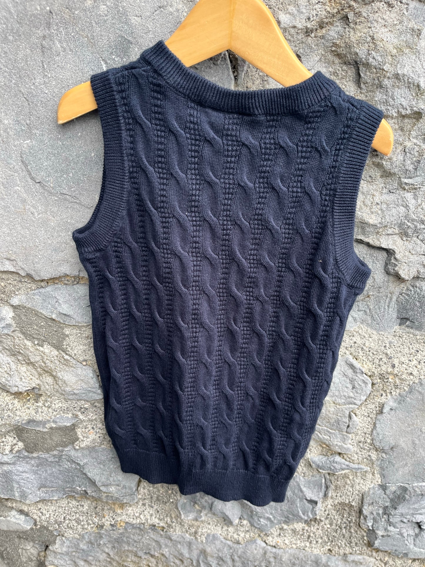 Navy gilet   2-3y (92-98cm)