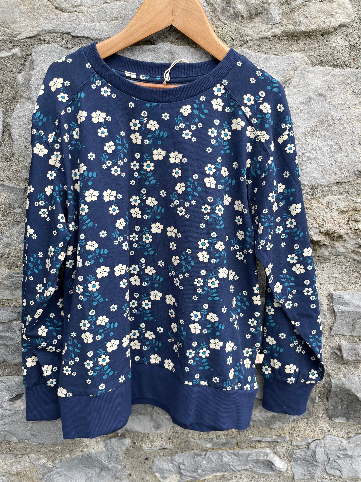 Twilight Flowers sweatshirt   8y (128cm)