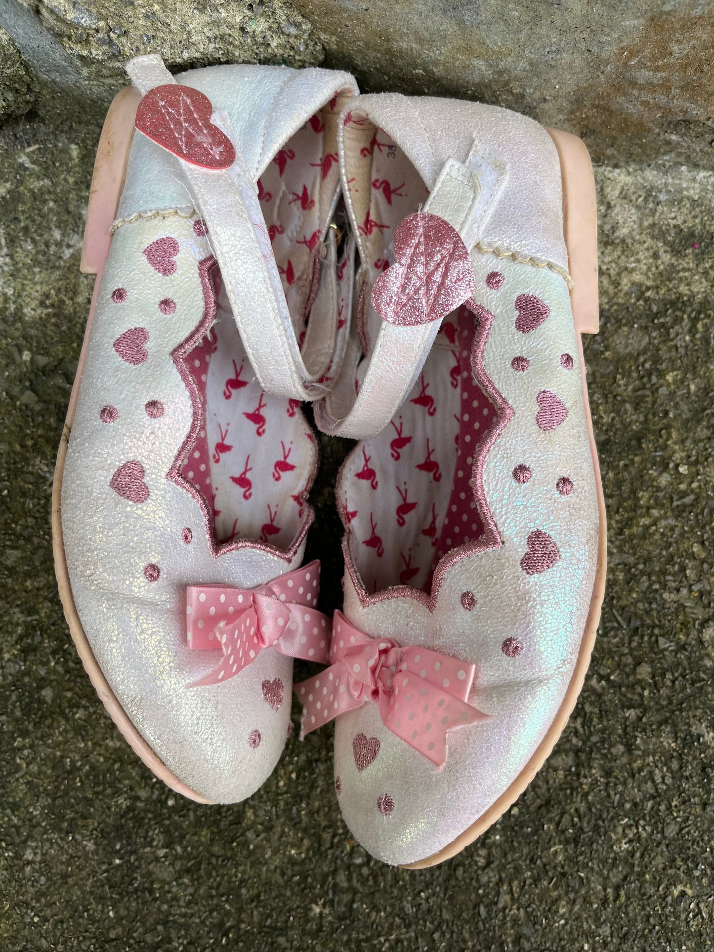 White hearts shoes  uk 2 (eu 35)