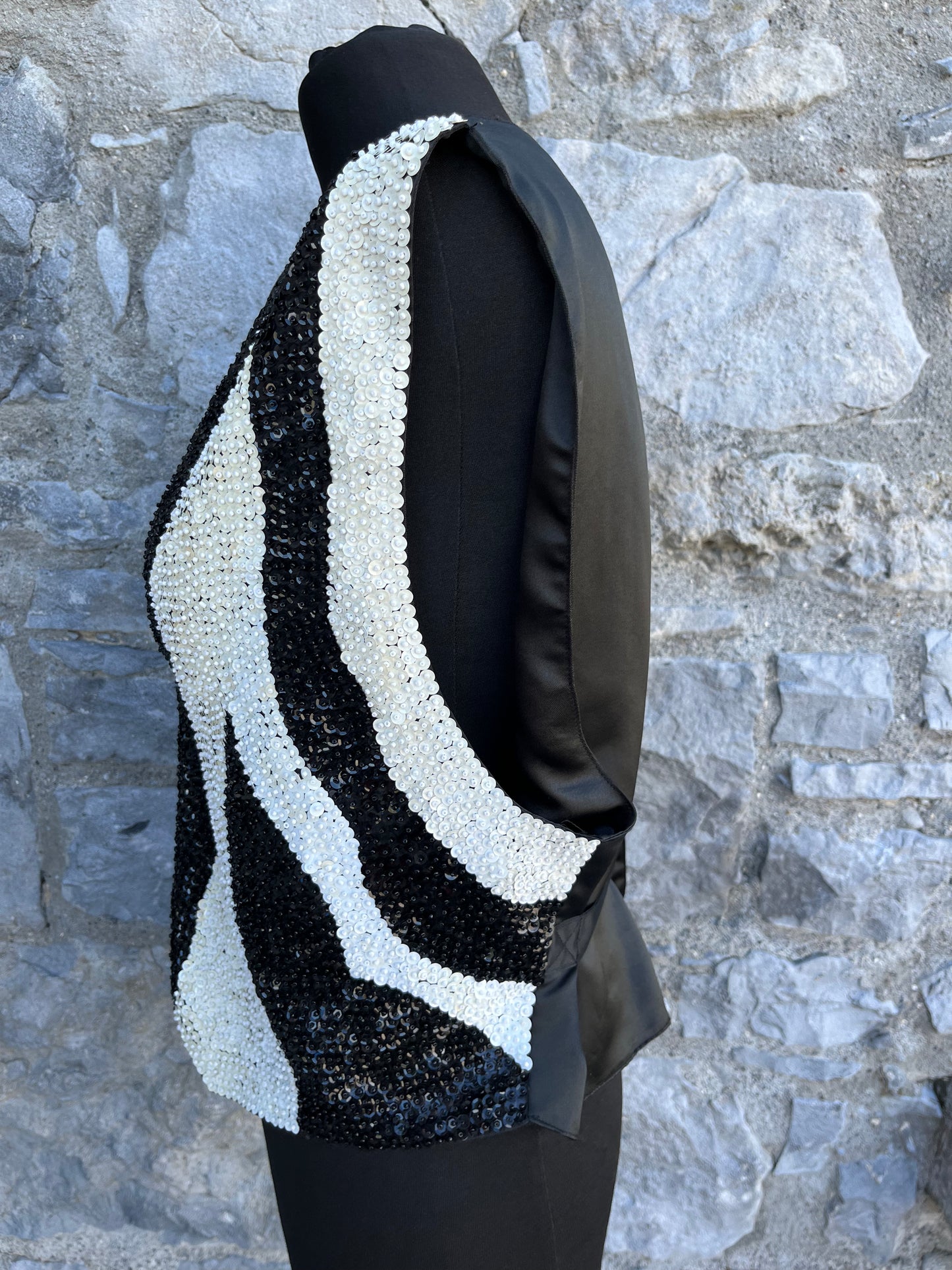 Black&white sequin waistcoat M