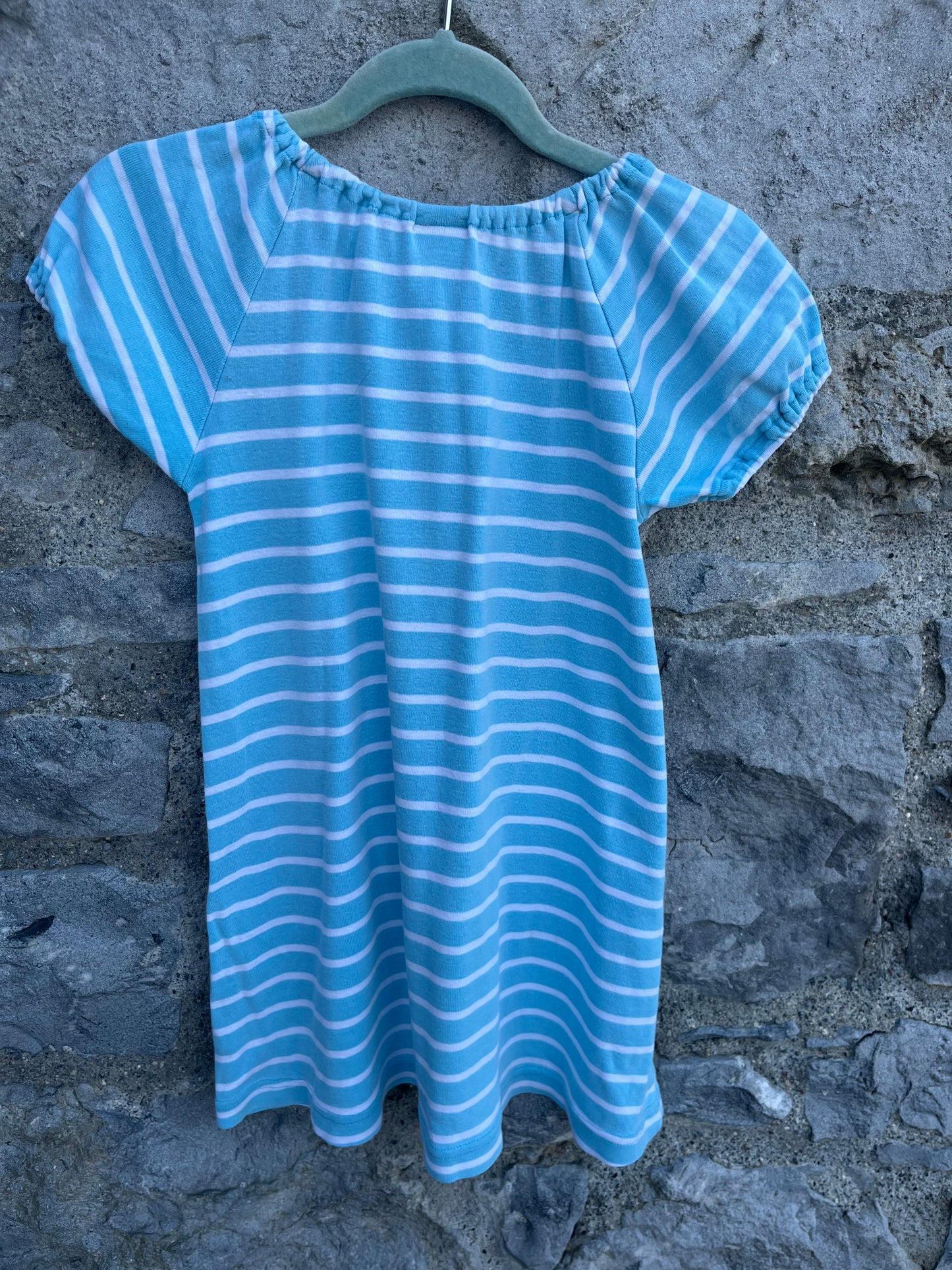 Blue stripy dress    4-5y (104-110cm)