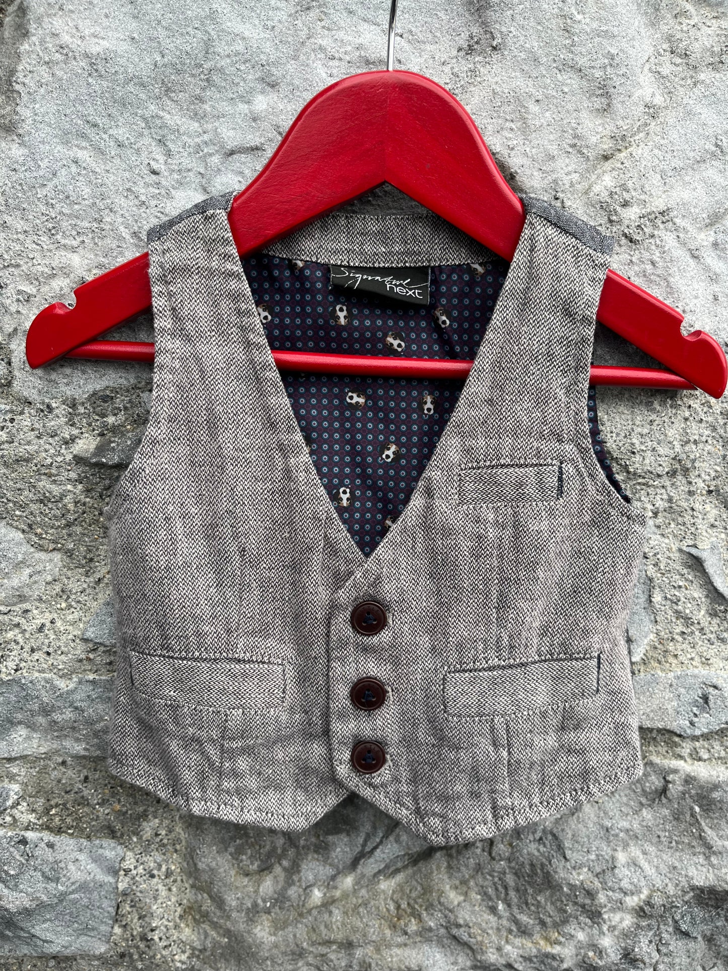 Grey tweed waistcoat    3-6m (62-68cm)