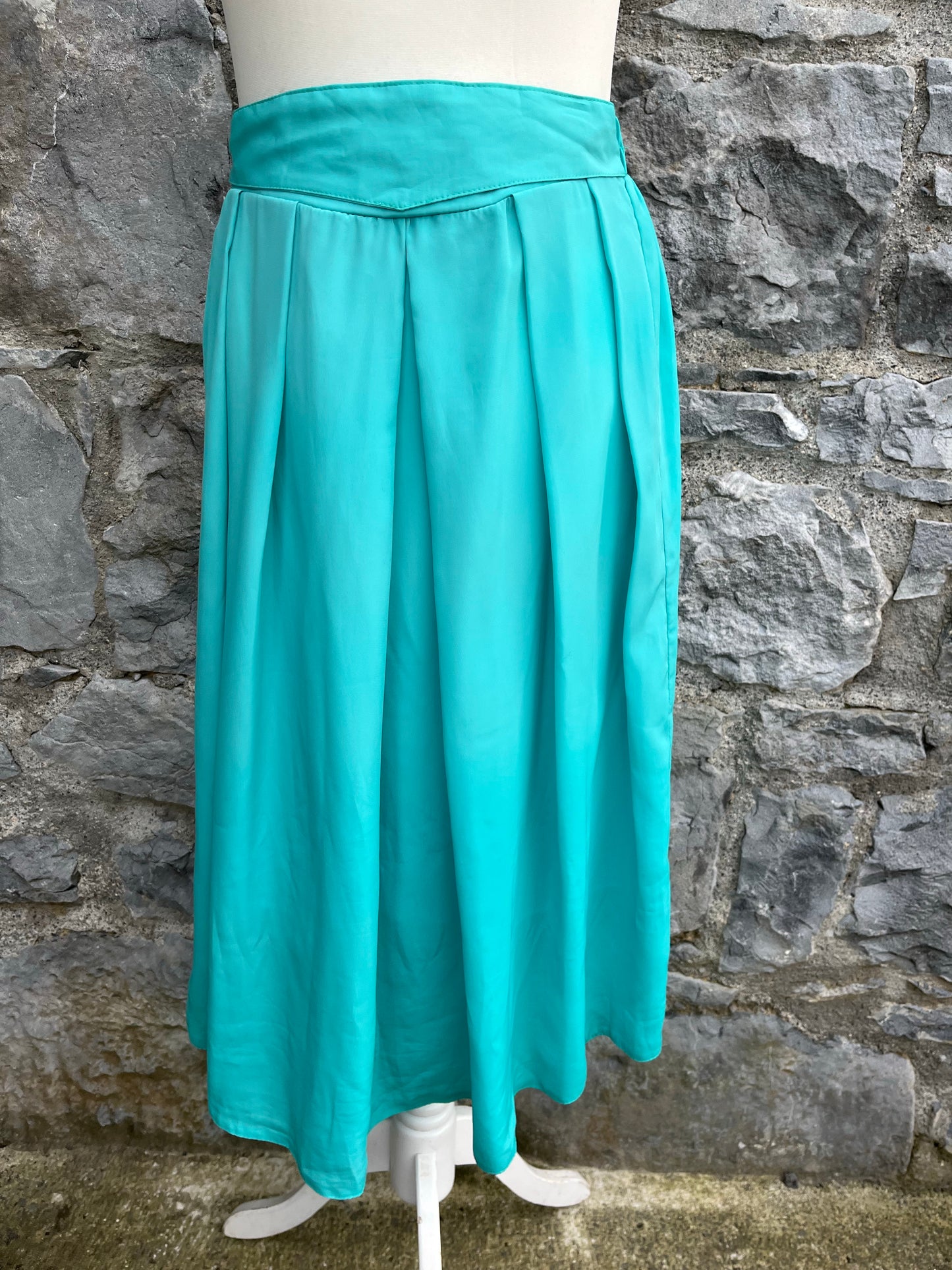 Green skirt  uk 8-10