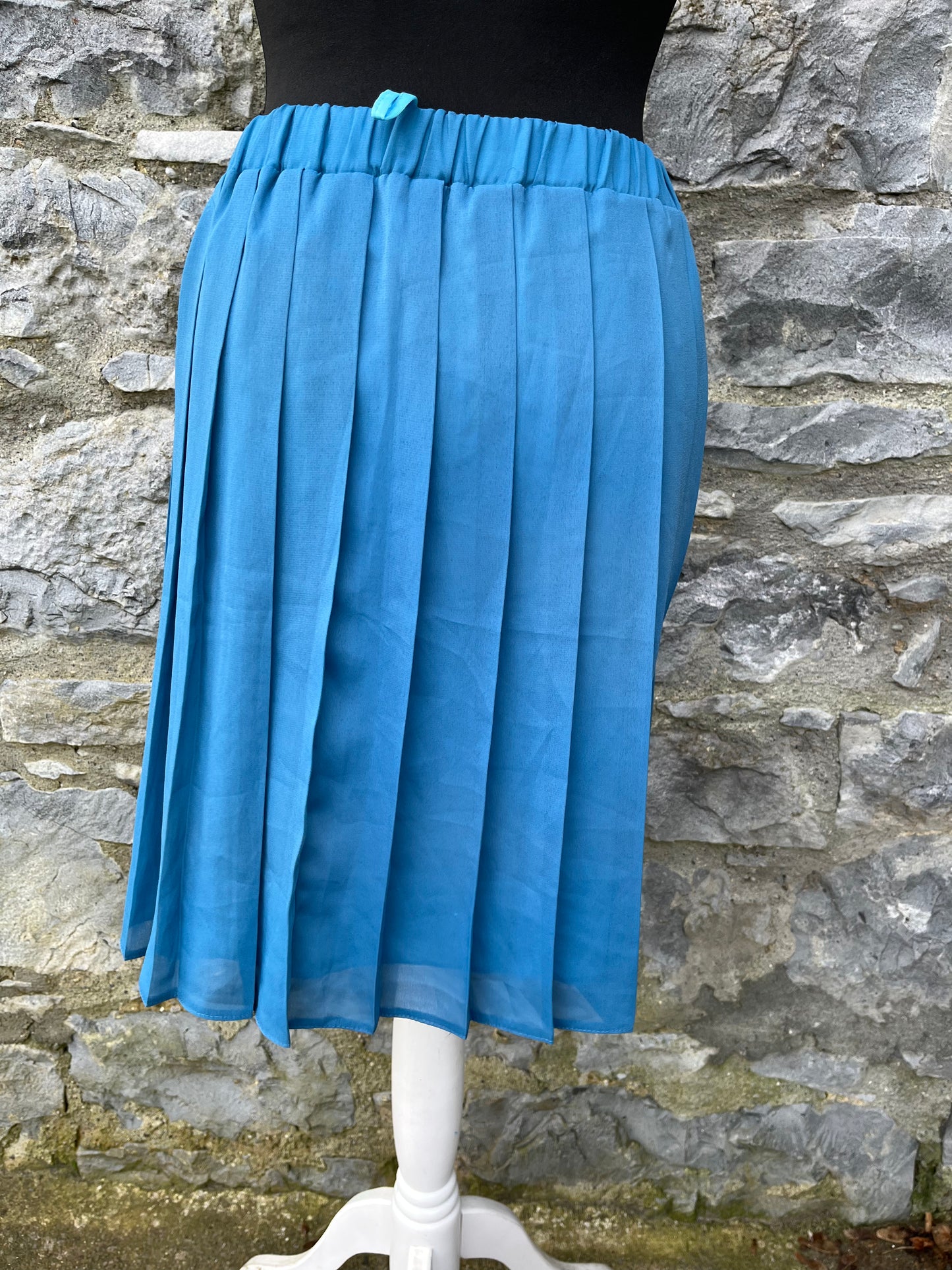 Blue pleated skirt uk 8-10