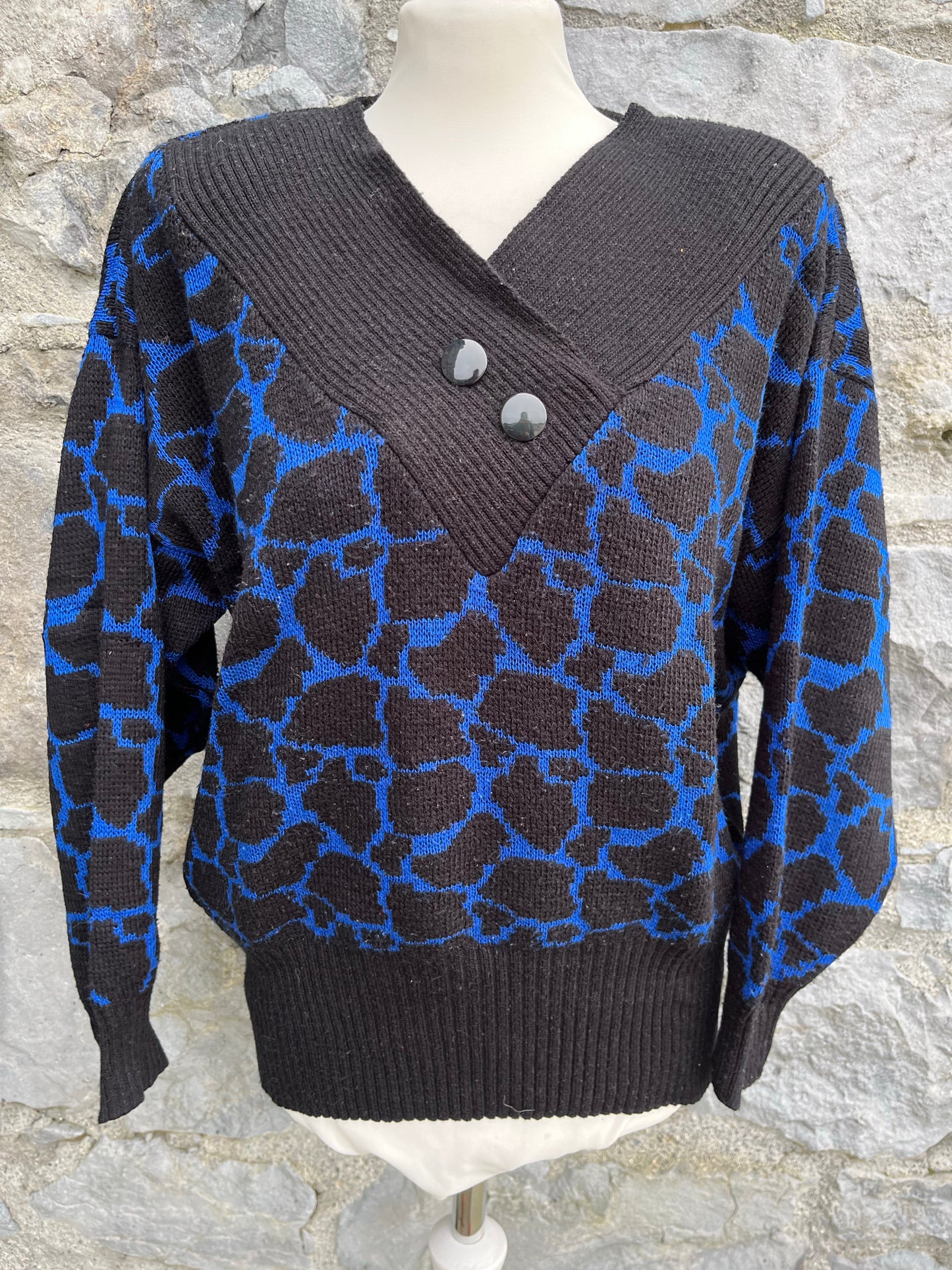 Black&blue giraffe print jumper uk 10-12